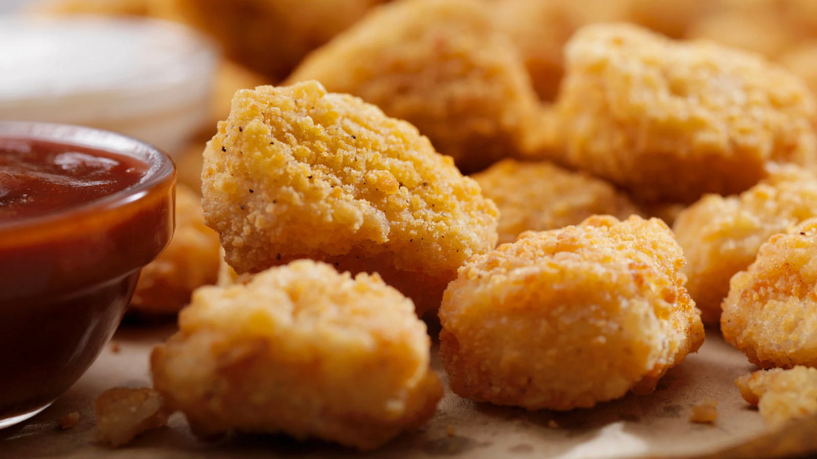 Planning for a house party on Diwali? Make these non-vegetarian and vegetarian snacks