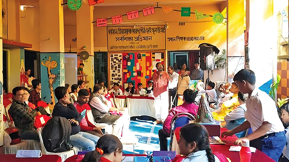 New ‘unity project’ by Burdwan’s Shriramkrishna Saradapith High School to combat one-sided tech dominance