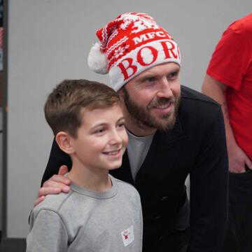 How Michael Carrick transformed Manchester United after their disastrous 15th-place finish?