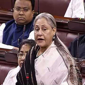 Jaya Bachchan demands special 'lane' for ambulances