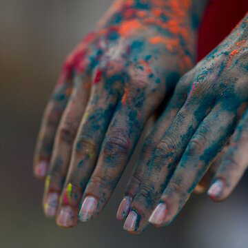 Afraid of nail damage after Holi? Here are some easy ways to prevent infections and stains