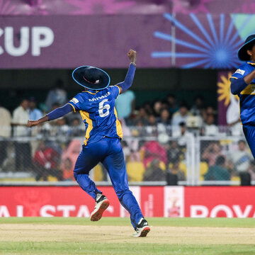 IND vs AUS Women's World Cup: India breaks Perry-Litchfield momentum, eyes on final spot