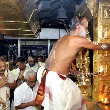 Sabarimala gold plating scandal: SIT arrests prime suspect Potty for interrogation