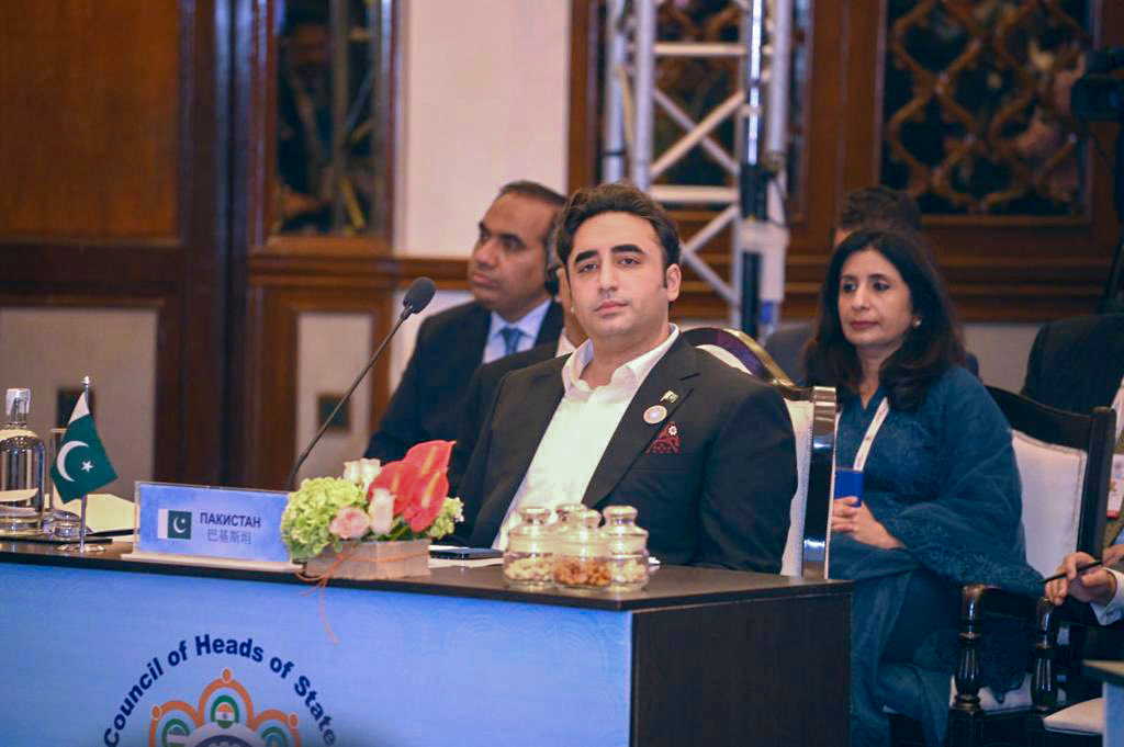 Watch: Amid Dhurandhar ban, an unexpected entry of THIS person steals the spotlight