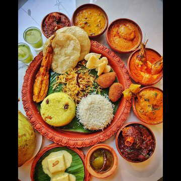 'Bengal welcomes tourists': TMC offers fish-meat menu as Amit Shah plans 15-day stay