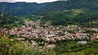 No national currency, yet THIS is one of the world’s richest countries: Here’s how