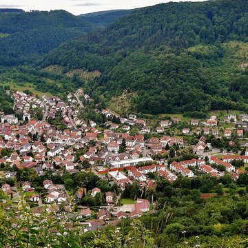 No national currency, yet THIS is one of the world’s richest countries: Here’s how