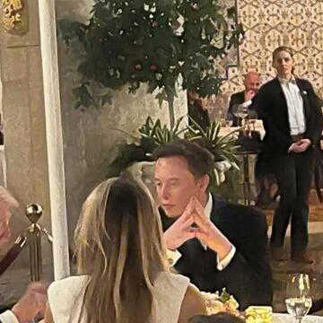 Elon Musk rekindling with Trump? SpaceX boss enjoys 'lovely dinner' with POTUS and Melania Trump in Florida