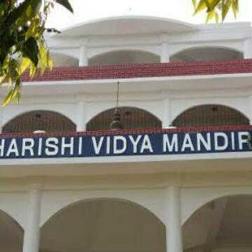 Class 3 student dies after falling ill in Bansdroni school, parents allege negligence