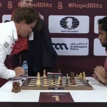 Magnus Carlsen slams table after loss to Arjun Erigaisi at World Blitz Championship