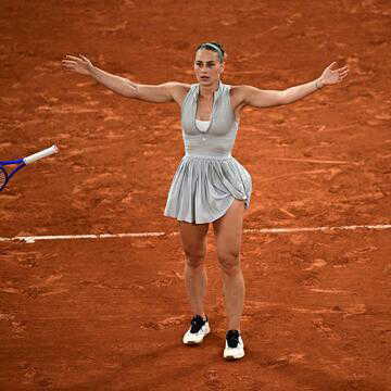 Marta Kostyuk downs Elina Svitolina, reaches maiden French Open semifinal