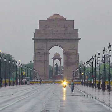 Delhi records wettest April since 2008, rainfall keeps heat in check
