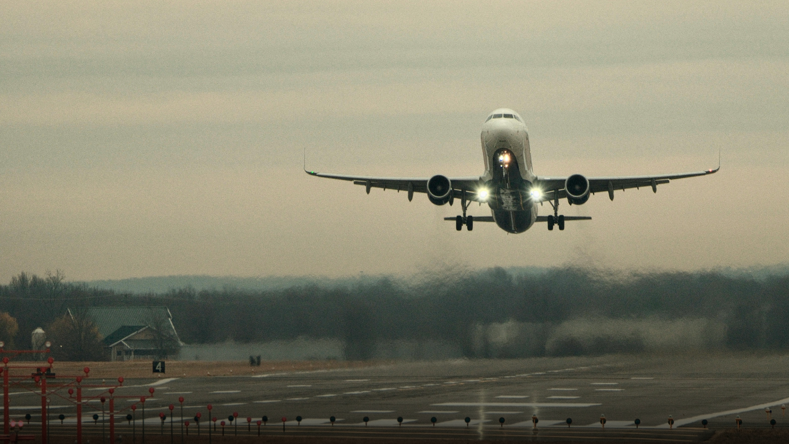 Middle East travel alerts surge as US-Iran tensions rise; here’s what it means for tourists