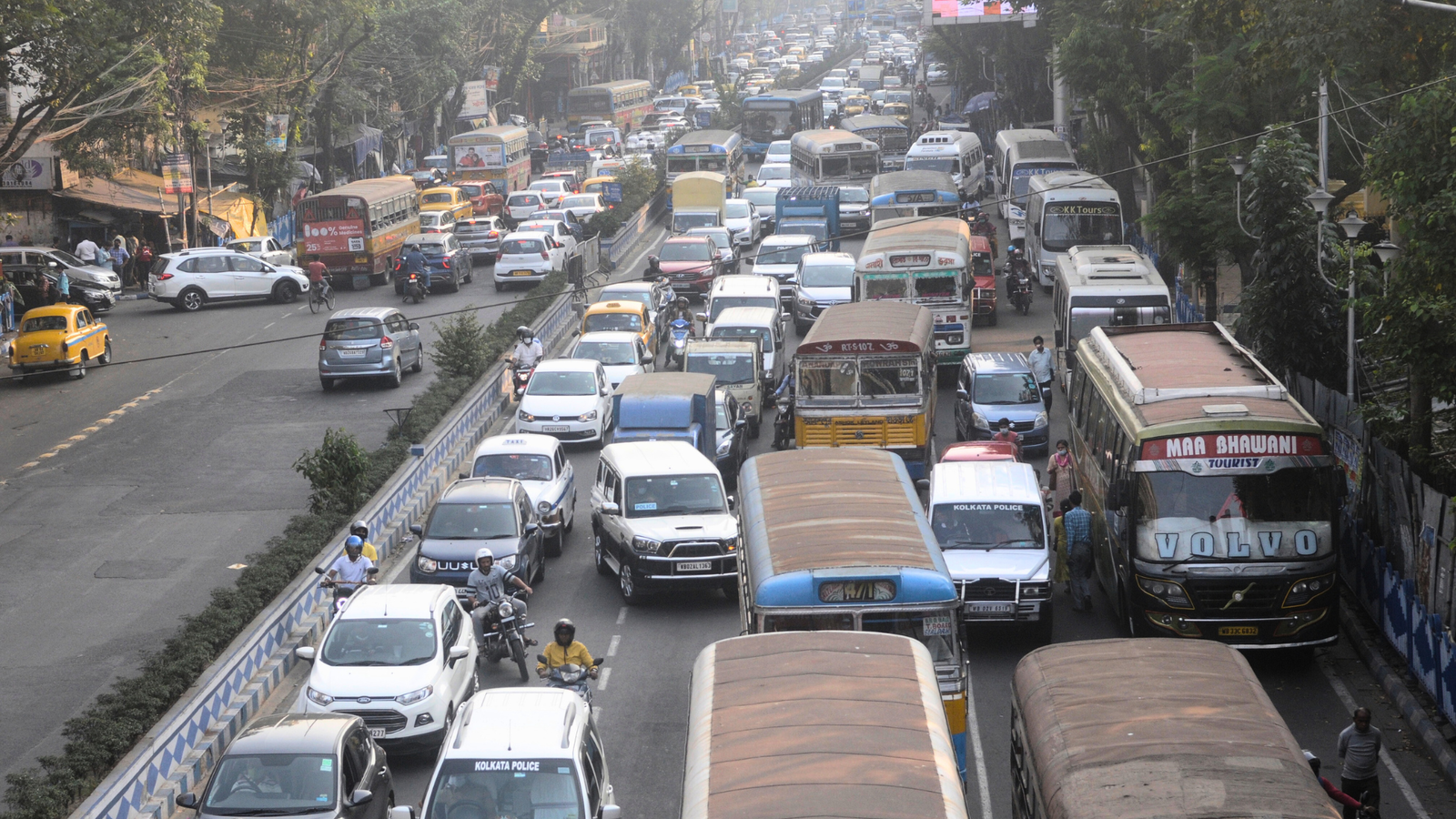 Central Kolkata traffic update: November 22