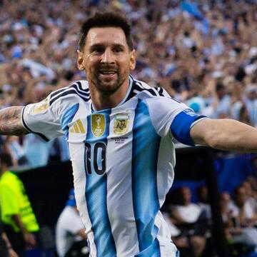 Lionel Messi escapes red card as controversial tackle sparks World Cup debate