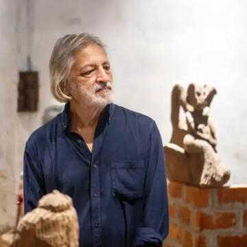 Filmmaker Anand Patwardhan denied entry at Mumbai University’s Kalina campus