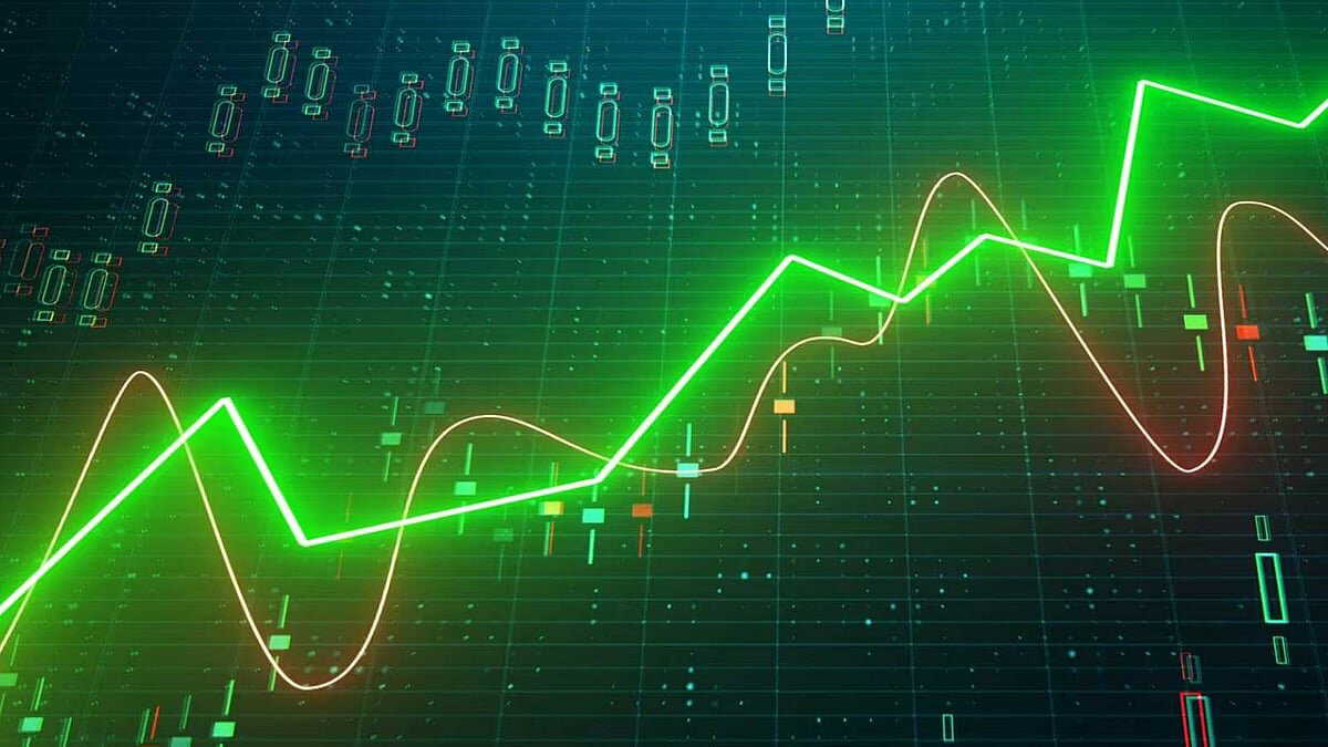 Stock market closes mixed as Sensex falls and Nifty posts marginal gain after US–India trade rally