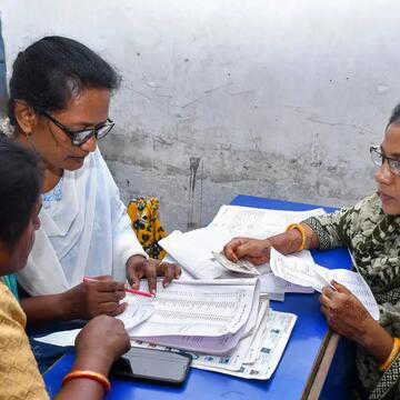 SIR in Delhi: Thousands of BLOs begin voter verification drive