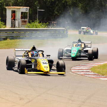 Big cheques behind the helmet: How much money do F1 drivers earn?