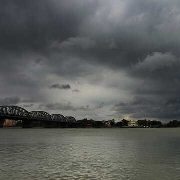 Kolkata braces for rain, thunderstorms as Bengal awaits election results