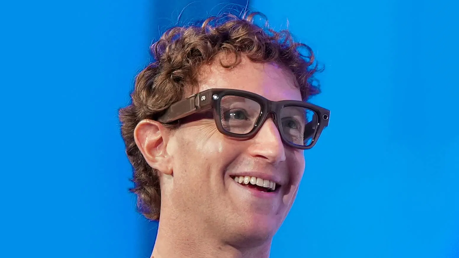 Meta freezes AI hiring after the hot spending run