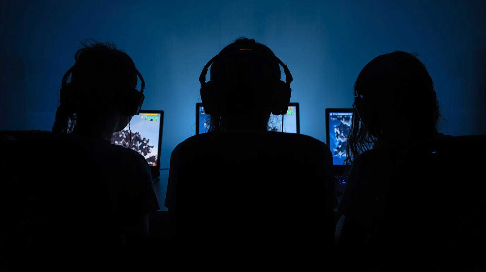 ‘Sorry papa’: Three sisters jump to death from Ghaziabad high-rise, here's why