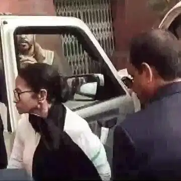 The 'SIR-preme' battle: What exactly brewed inside the courtroom during Mamata Banerjee's case hearing? Detailed breakdown of events