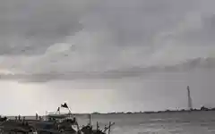 Rain, thunderstorms and hail likely across India as weather pattern changes