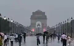 ‘Sweater weather’ returns to Delhi as rain brings winter-like chill; IMD issues yellow alert