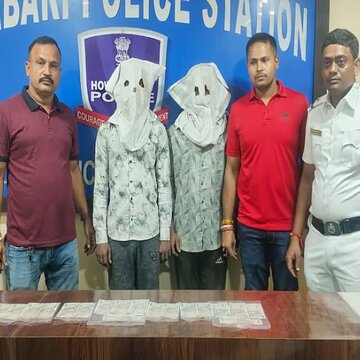 Police seizes counterfeit currency at Howrah bus stand, father-son detained