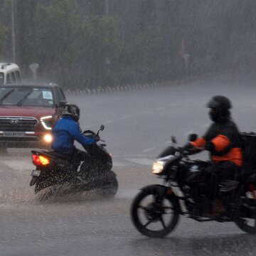 Bengaluru rains turn deadly: 10 killed in wall collapse, electrocution cases amid storm chaos