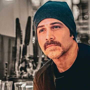 Emraan Hashmi recalls past immigration check experience at new web series trailer launch