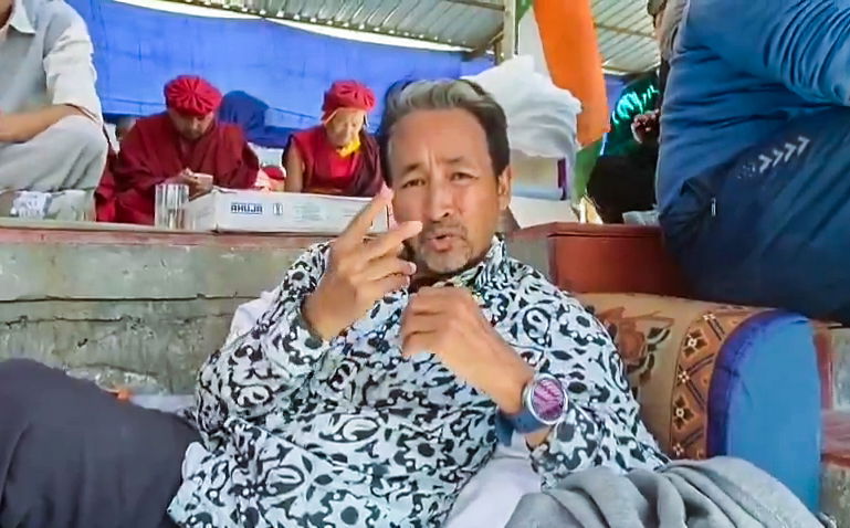 Sonam Wangchuk calls off hunger strike amid Ladakh unrest