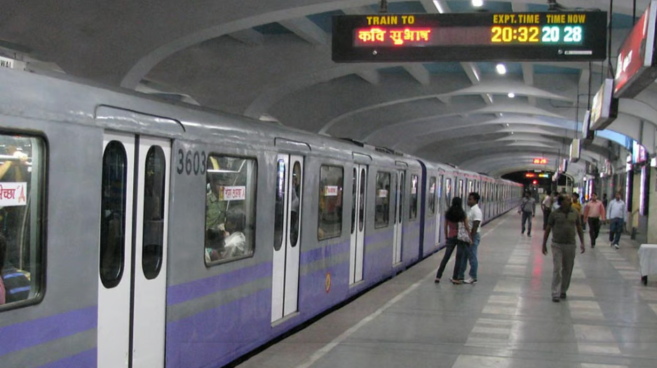 Kolkata Metro to change signal system on Blue Line to control crowds