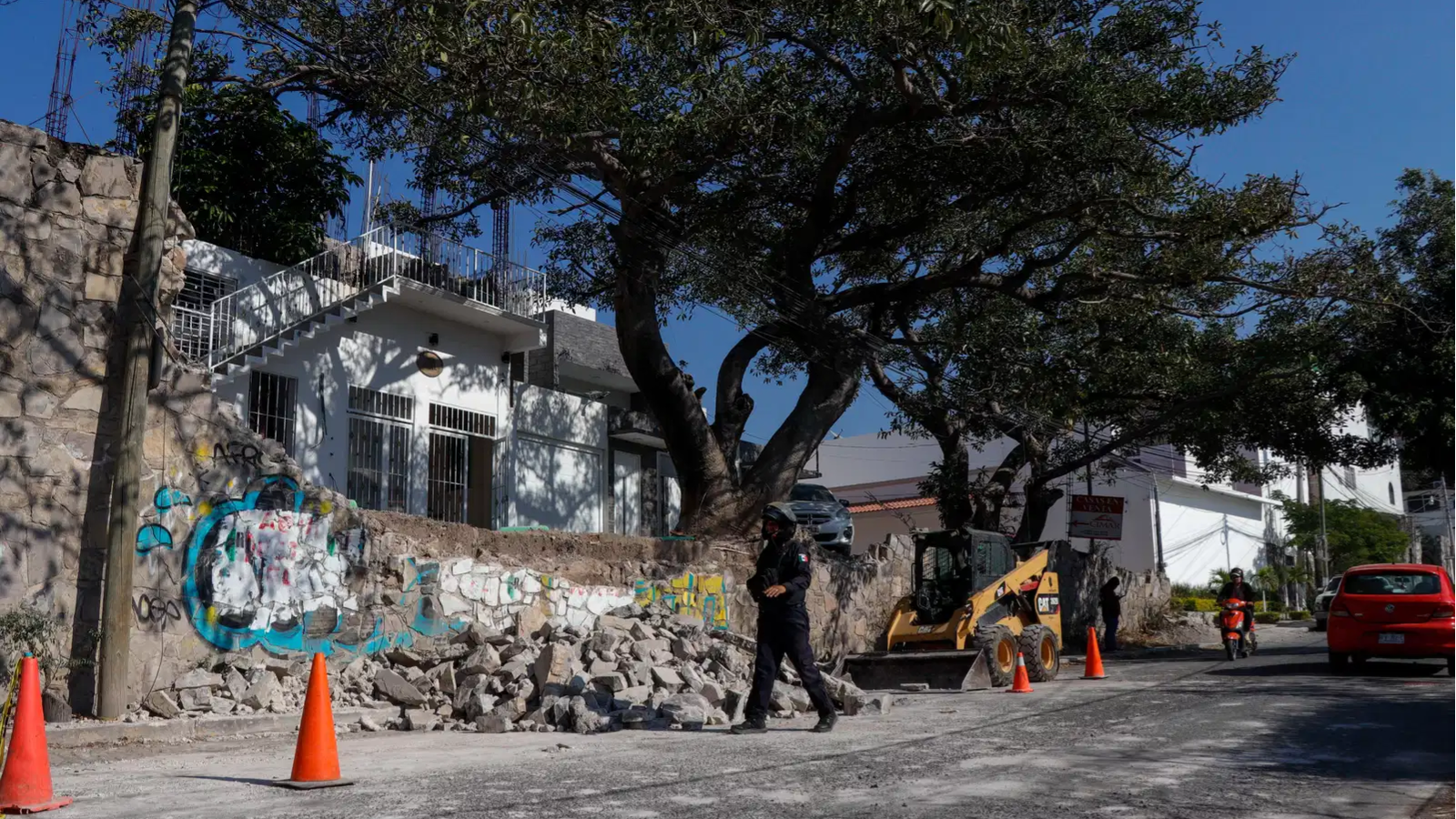 2 dead, at least 12 injured as 6.5 magnitude earthquake jolts Mexico