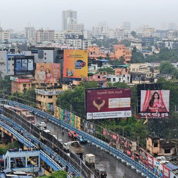 WATCH: Kolkata's Durga Puja pandals affected after overnight downpour, festive mood dampens