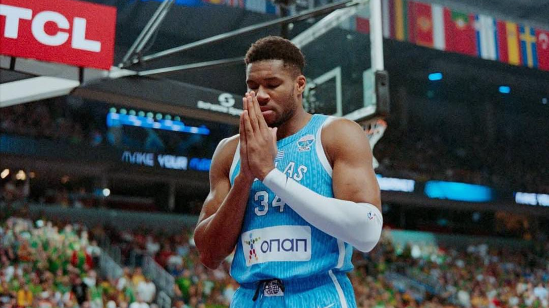 Giannis Antetokounmpo names favorite NBA players: ‘I like guys who can...’