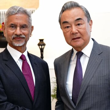Chinese foreign minister visits New Delhi, brings friendly message for its neighbor