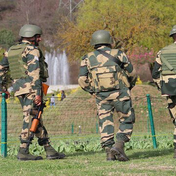 Centre considers deploying thousand company forces to ensure peaceful voting in Bihar