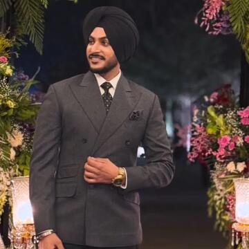 What was Rajvir Jawanda's net worth? All about Punjabi artist's shining career in music and film