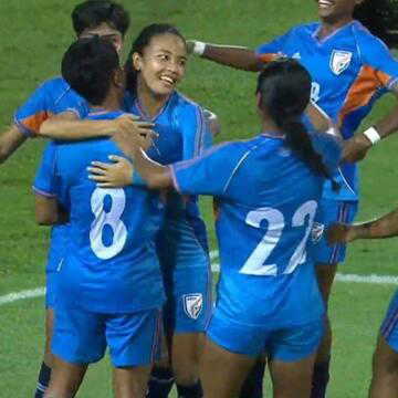 India outclass Bangladesh 3-0, seals top spot in SAFF Women’s Championship