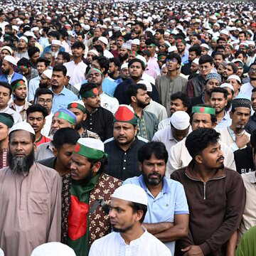 Osman Hadi laid to rest beside Nazrul Islam’s tomb amid massive crowds