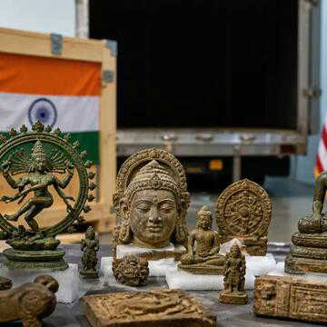 New York returns 650 looted artefacts to India worth $14 million