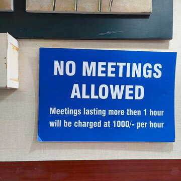 'No meetings allowed': Bengaluru eatery charges 1,000 rupees per extra hour, sparks online debate