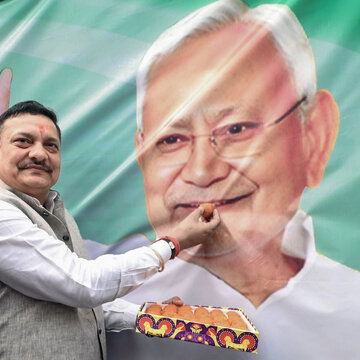 'Tiger Abhi Zinda Hai': Nitish-led NDA alliance records best-ever performance, Mahagathbandhan in shatters