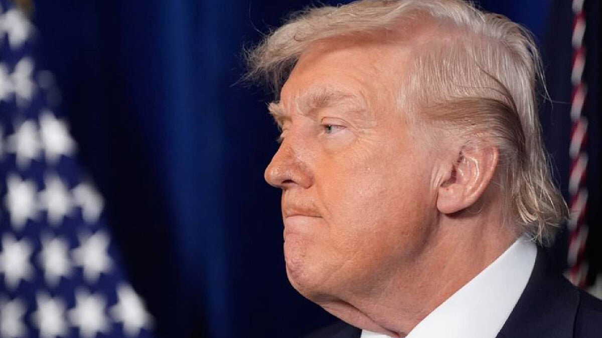 US president urges oil giants to rebuild Venezuelan oil sector under American control