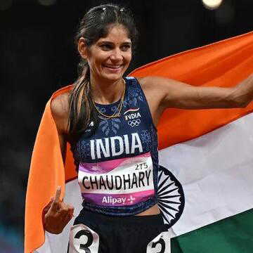 Parul Chaudhary breaks national 5000m record, seals CWG qualification