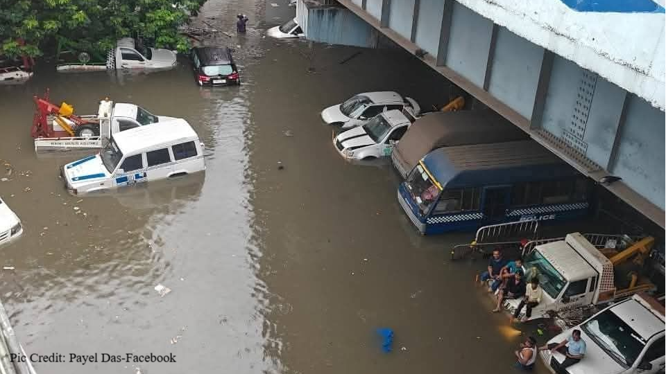 'Uber boat service needed': Netizens tag and mention cab services to start 'new service' Kolkata amid waterlogging crisis