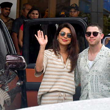 Nick Jonas joins viral ‘Teri Dulhan Sajaoongi’ trend, leaves Priyanka Chopra amused | WATCH