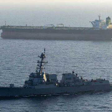 Trump keeps deal hopes alive as US and Iran trade fire again